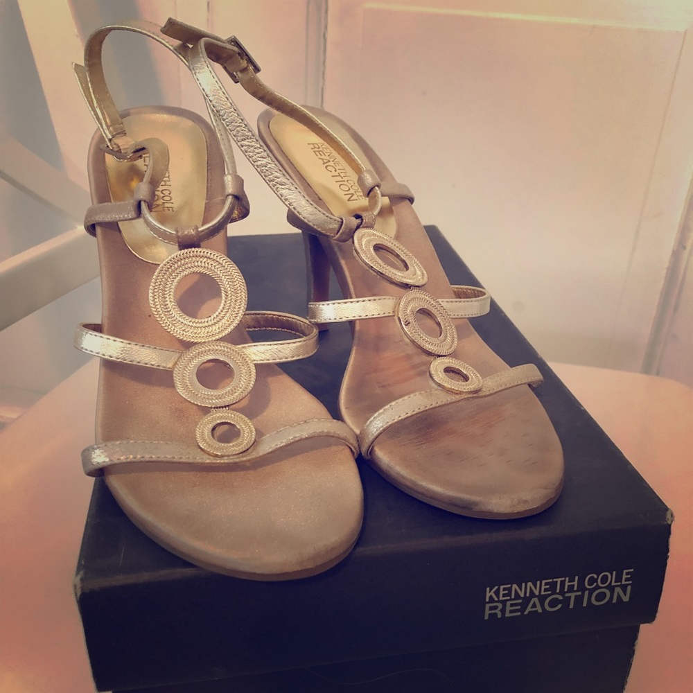 Kenneth Cole Reaction Heels